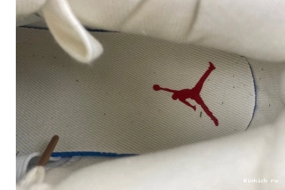 'WHITE' X JORDAN 4 AIR LEVI'S 0720